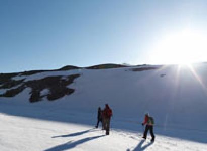 Charming Kashmir Tour Packages