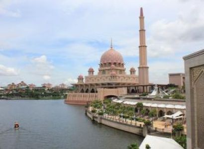 Shah Alam - Putrajaya Tour