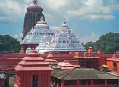 Golden Triangle Tour of Odisha & Chilika Lake Tour