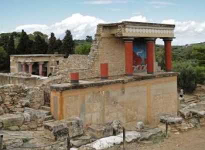 Knossos and Heraklion Museum from Heraklion Tour