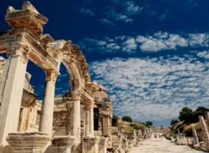 6-days Tour of Gallipoli, Troy, Ephesus, Pamukkale & Cappadocia By Bus By Plane Tour