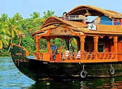 Kerala Houseboat Tour