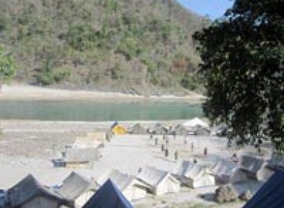 Beach camping ( 2nights) with one rafting stretch Tour