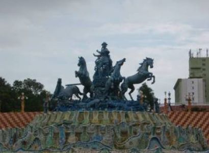 Hyderabad Ramoji Srishailam Tour Package Image