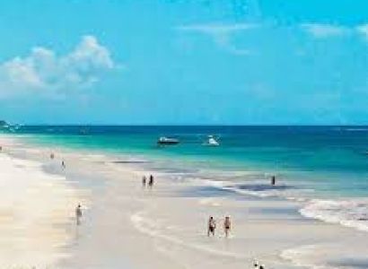 8 Days Diani Beach Escape and Safari Tour in Amboseli and Tsavo, Kenya Tour