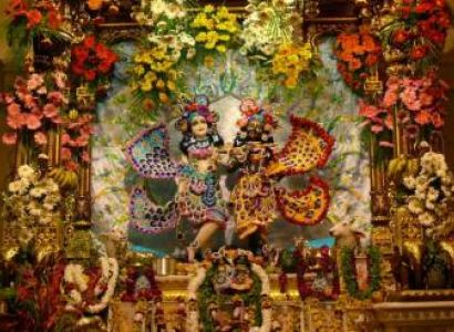 Vrindavan Darshan Tour