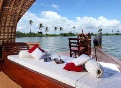 Alleppey Boat House Package