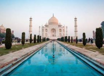 Agra Mathura Vrindavan Tour