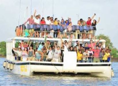 Adventure Party Boat Tour