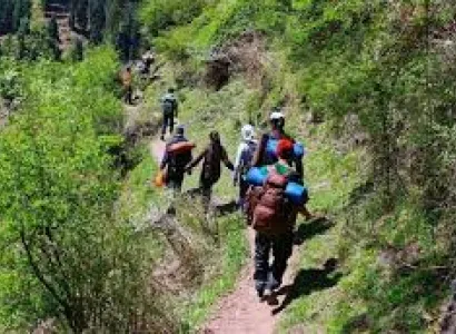 Kasol to Kheerganga Trek Tour