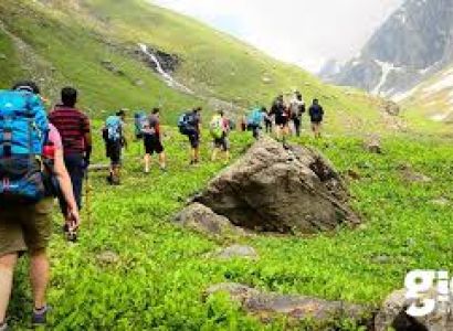 Hampta Pass Trek Tour