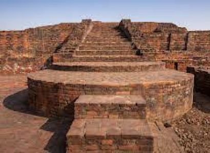 Varanasi Ayodhaya Shravasti Lucknow Allahabad Tour Package 7 Days with Tamil Guirde