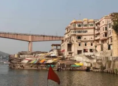 Ujjain Omkareshwar Maheshwar Indore Tour