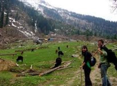 Kheerganga Trek with Kasol Tour