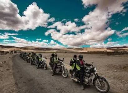 Discover Ladakh by Bike Tour
