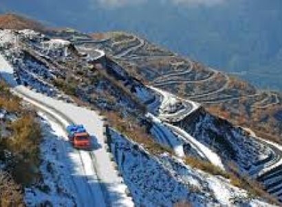 Gangtok Lachung and Darjeeling Tour