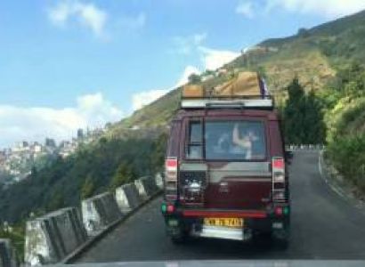 3 Nights 4 Days Darjeeling tour