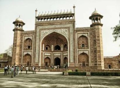 2 Days Agra With Himalayas Trip