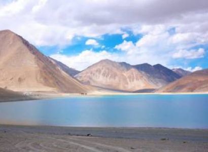 Laddakh via Srinagar :   A Fantastic Trip  ( 8N-9D)