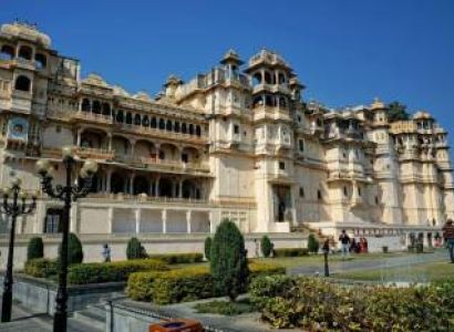 Udaipur - Mount abu hill station Package