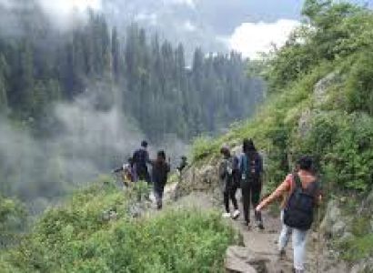 Kheerganga Trek Tour