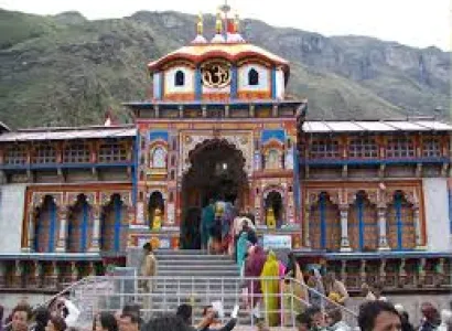 Badrinath yatra 3 days Package By 8 Seater Bolero NON AC