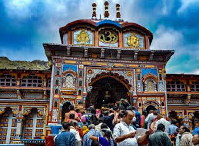 Badrinath Yatra 3 Days Package by 14 Seater Tempo Traveller Non Ac