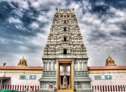 Pune to Jejuri Naraynpur Prati Balaji Tour