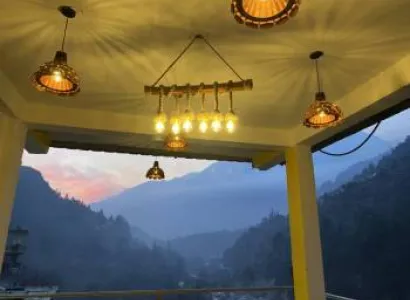 Backpackers Hotel in Kasol