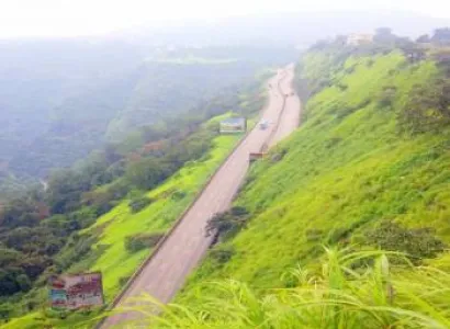 Khandala Weekend Tour 02 Nights/03 Days