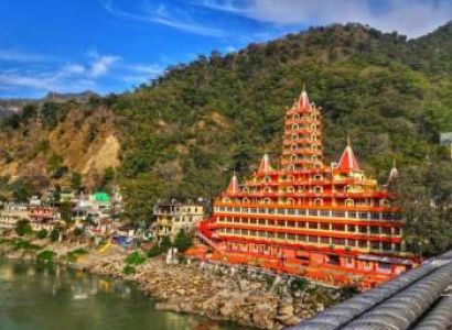 Trekking to Tungnath & Chandrashila Tour