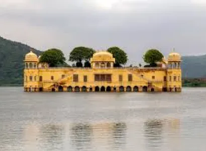 Rajasthan Camel Safari