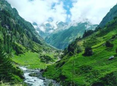 8 Night 9 Days Kugti Pass Trek Tour