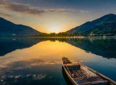 Kashmir Paradise Tour 3 Nights 4 Days