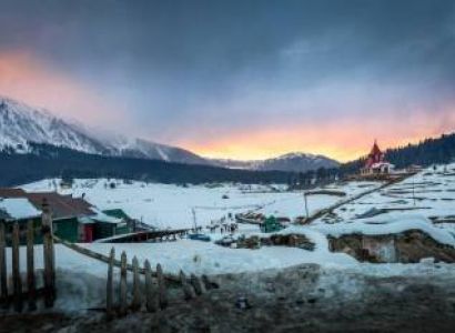 Valley Of Kashmir Tour