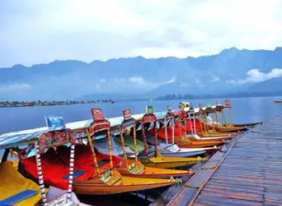 KASHMIR FAMILY VACATION TOUR PACKAGE 6 NIGHTS  7DAYS