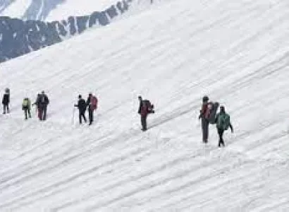 Winter Trek Naggar Tour