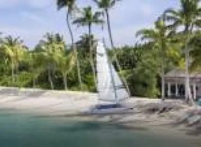 JW Marriott Maldives Resort & Spa