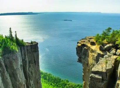 Luxurious Package Niagara Falls Canada Tour