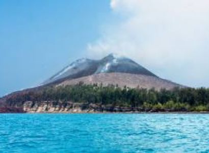 JAVANESE ISLANDS & BEACHES