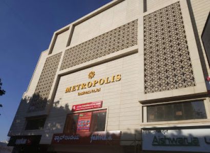 1 Night 2 Days Hotel in Hubli Image