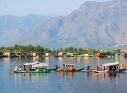 Short Trip to Kashmir 03 Nights 04 Days  4 Star Based Upon 02 Pax Minimum