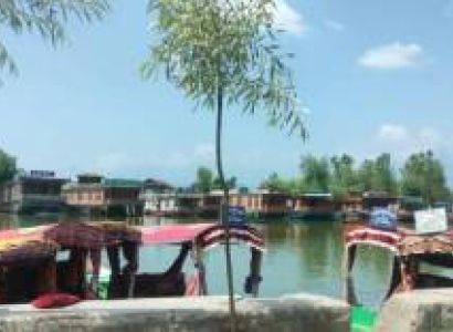 03 Night | 04 Days Srinagar, Houseboat Tour Package