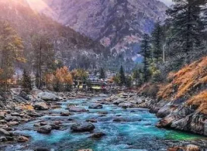 Kasol Dharamshala Tracking Tour Package