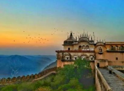 One Day Delhi To Alwar Trip By Cab