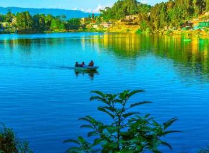 3 Night 4 Days Sandakphu By Landrover Tour