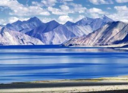 Leh Ladakh Tour with Siachen Expedition
