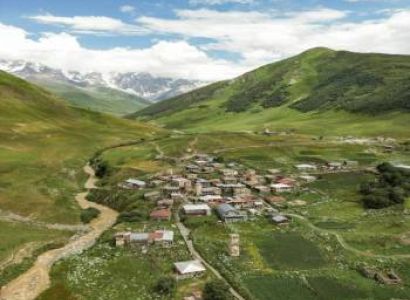 Gulmarg & Drass & Sonamarg & Srinagar 7D/6N Budget Travel Package