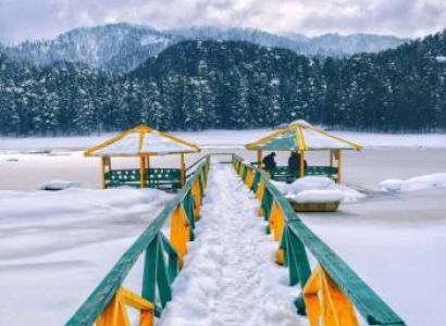 4 Night / 5 Days Dalhousie - Dharamshala Package