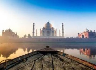 2 days 1 night  Taxi with Hotel Stay From Delhi to Mathura Vrindavan Agra